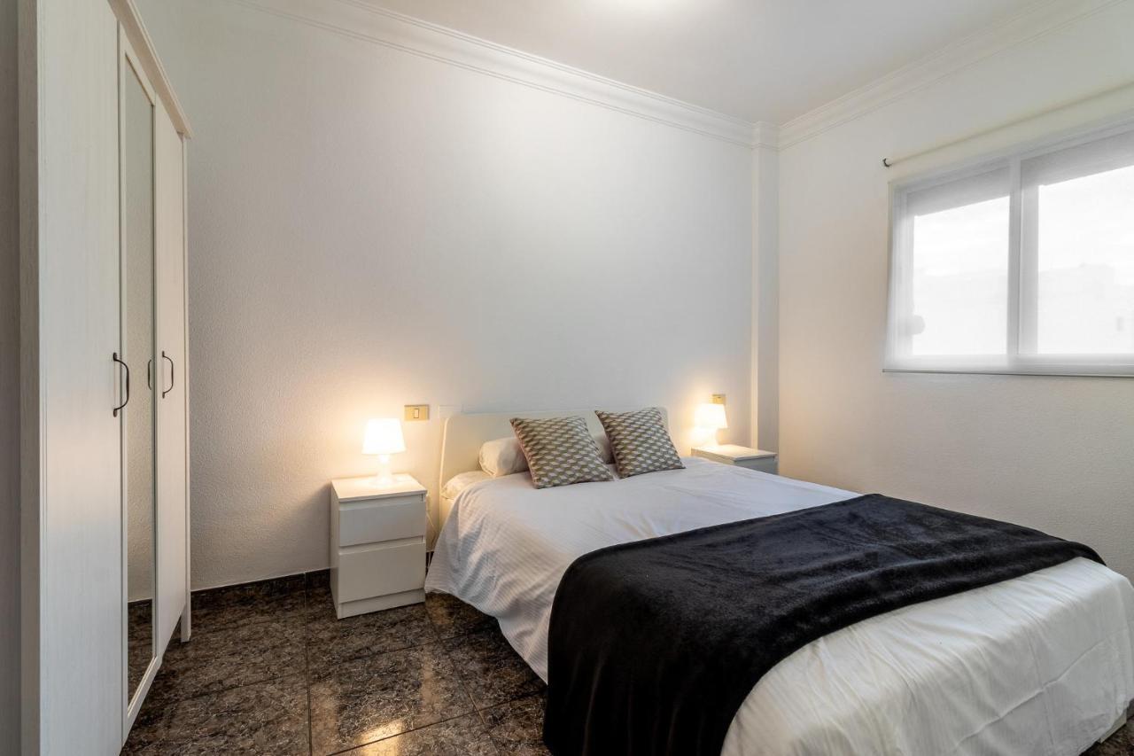 Flatguest Cicer - 3Bdr + Balcony + Beach Las Palmas de Gran Canaria Exterior photo